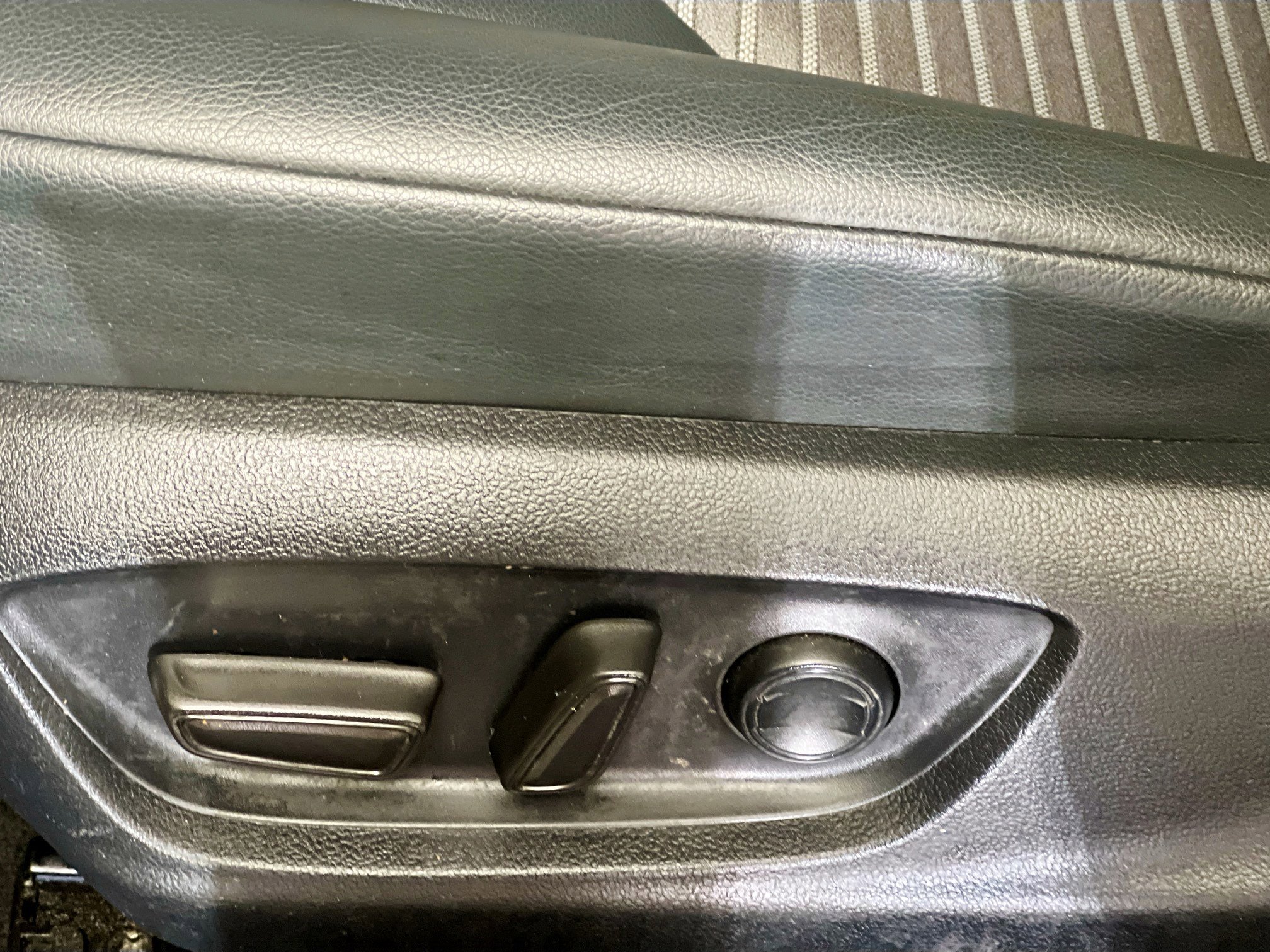 Used 2023 Toyota Camry SE image 15