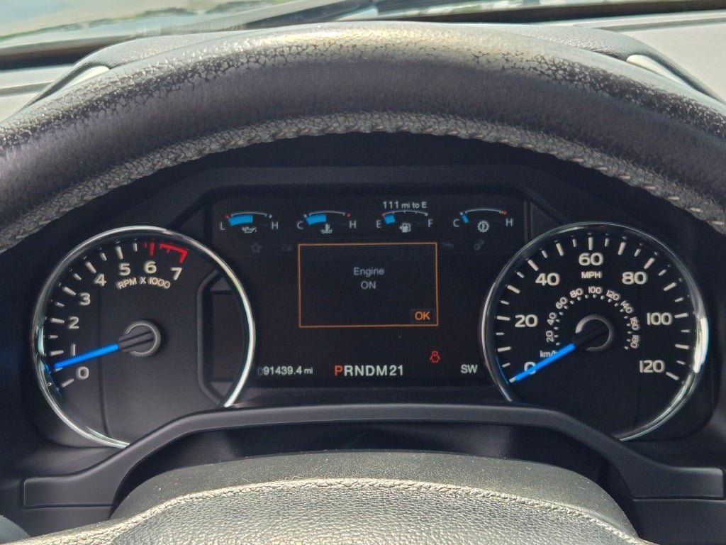 Used 2015 Ford F150 Lariat w/ Equipment Group 501A Mid AWD/4WD image 39