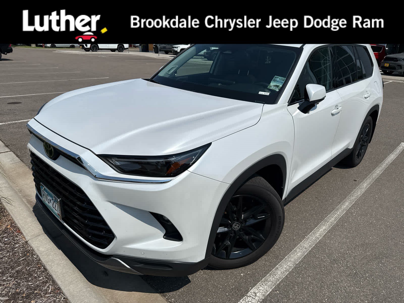 Used 2025 Toyota Grand Highlander AWD Hybrid image 1