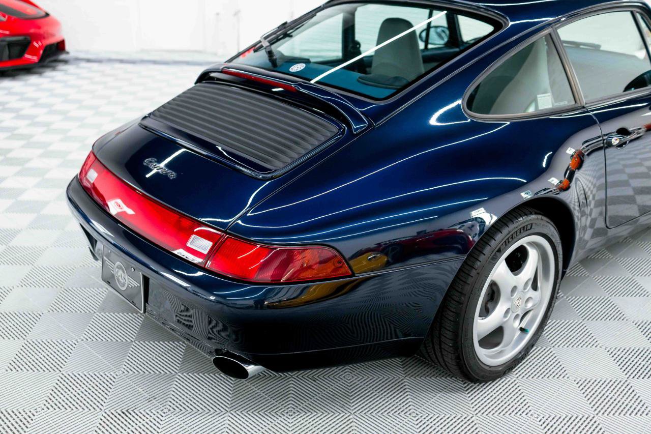 Used 1995 Porsche 911 GT3 RS image 19