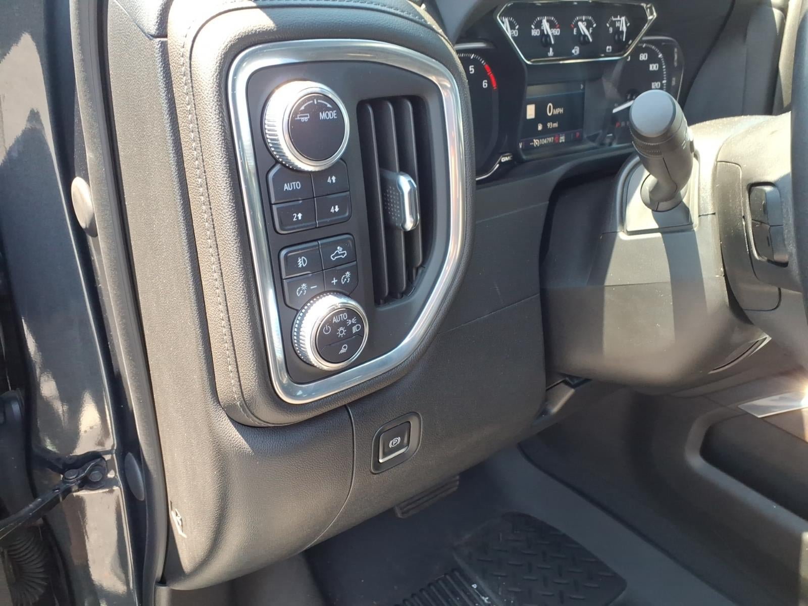 Certified 2022 GMC Sierra 1500 SLT w/ SLT Convenience Package AWD/4WD image 24