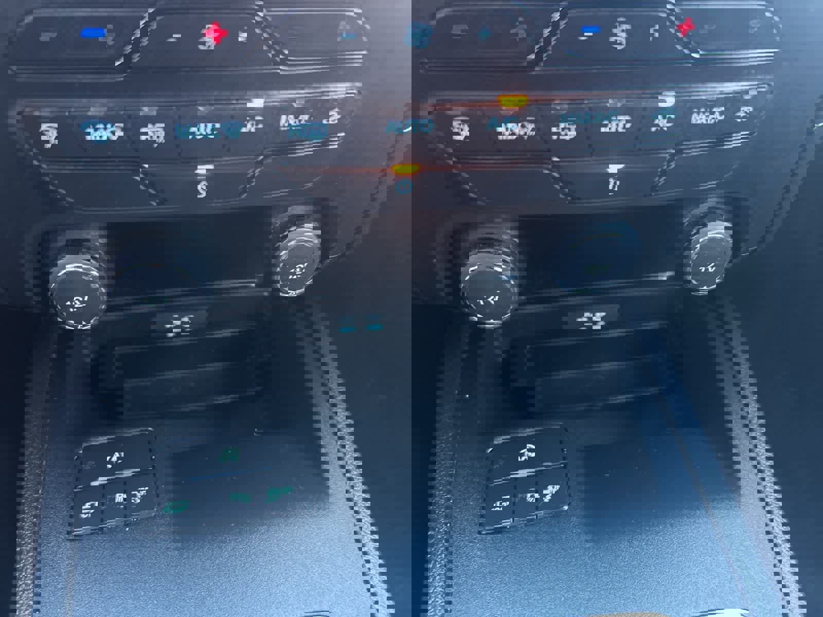 Used 2019 Ford Ranger XLT w/ Equipment Group 301A Mid image 42