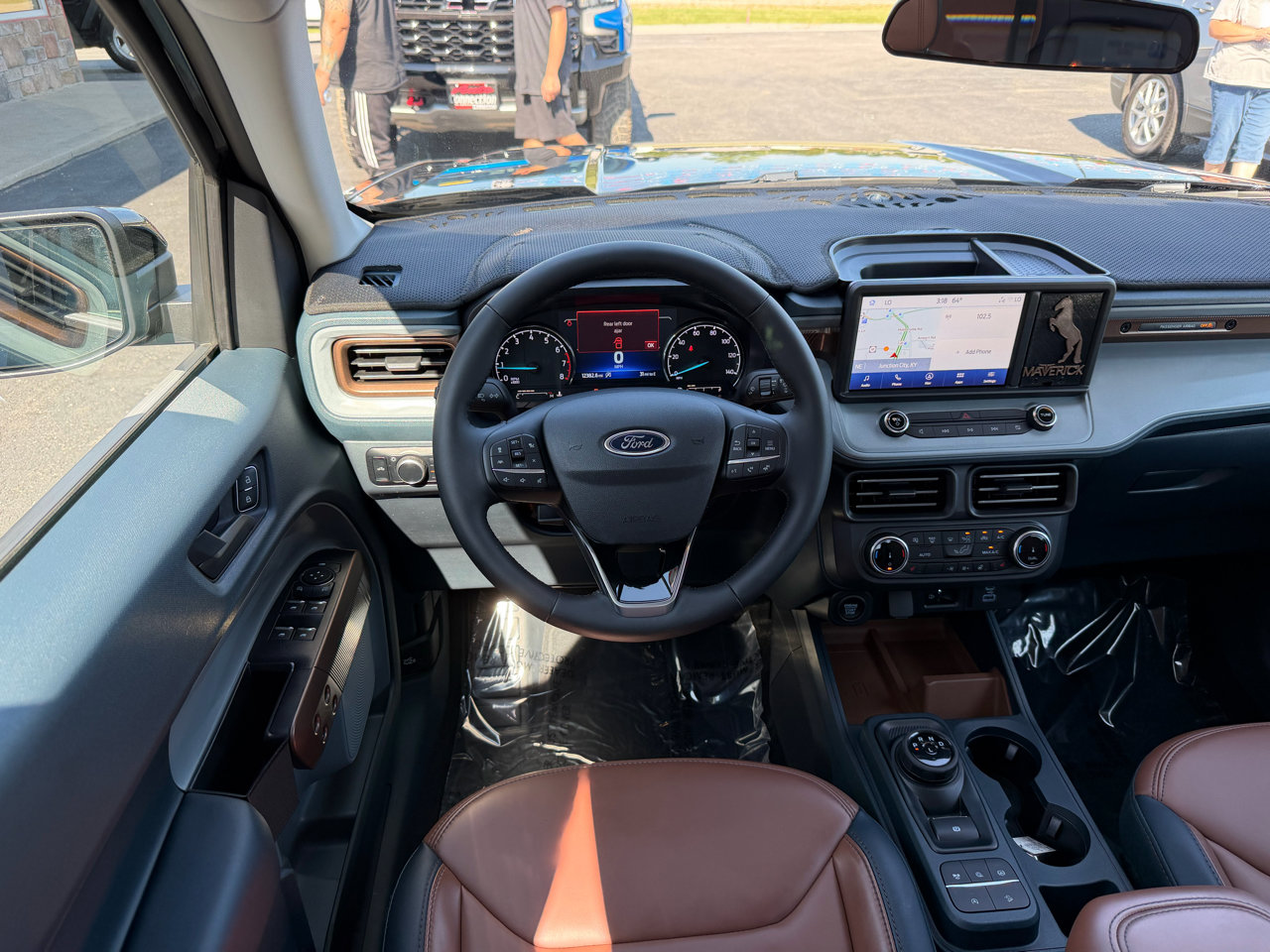 Used 2024 Ford Maverick Lariat w/ FX4 Off-Road Package image 15