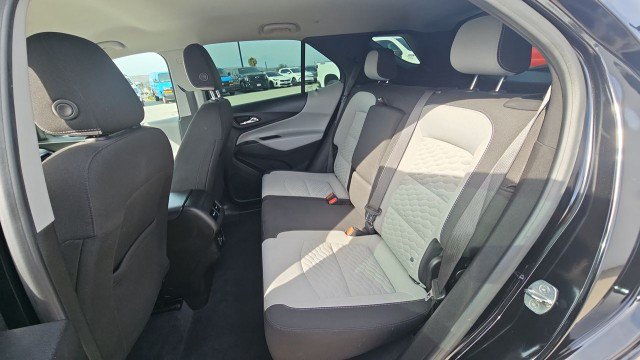 Used 2021 Chevrolet Equinox LS FWD image 24