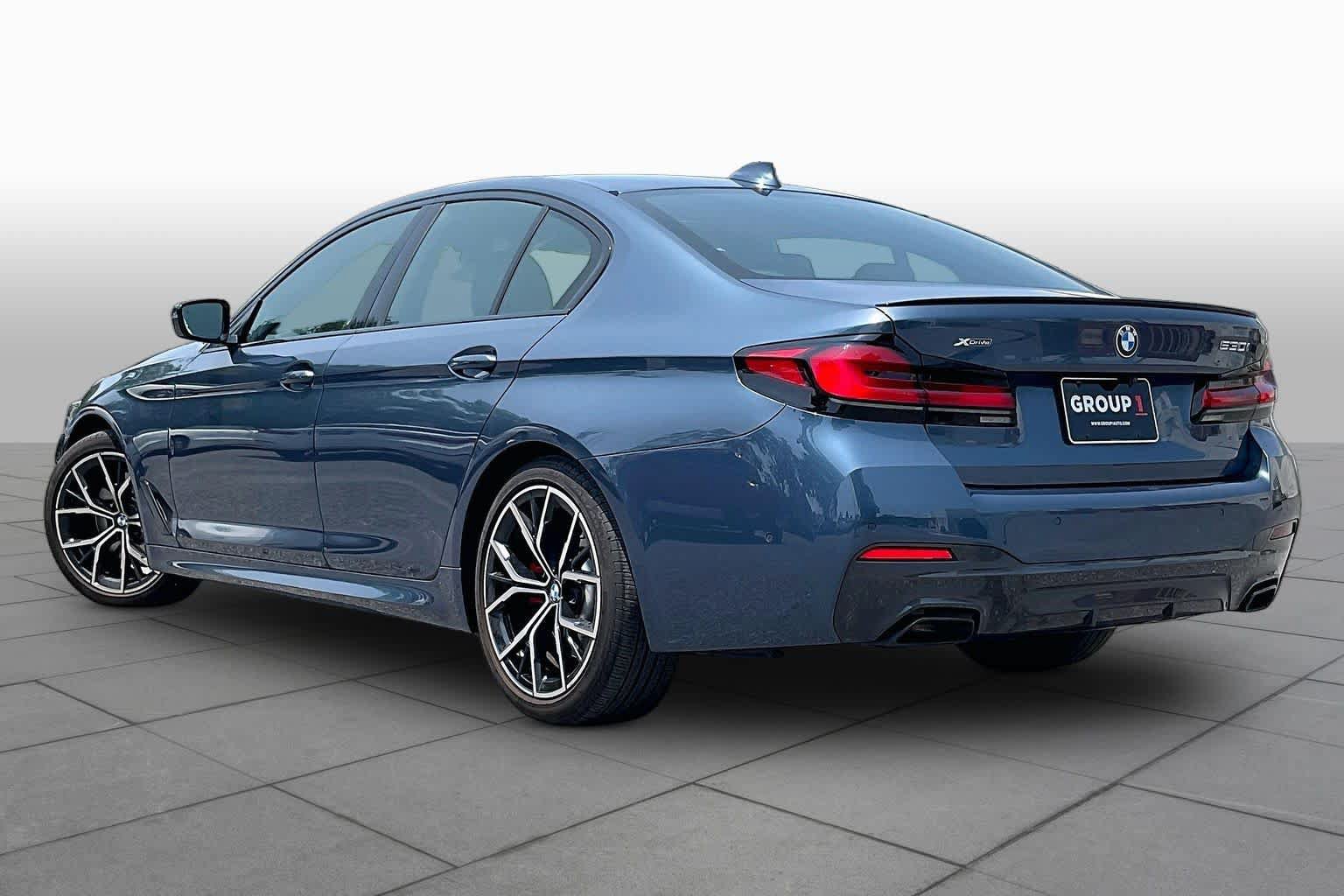 Used 2023 BMW 530i xDrive w/ M Sport Package AWD/4WD image 11