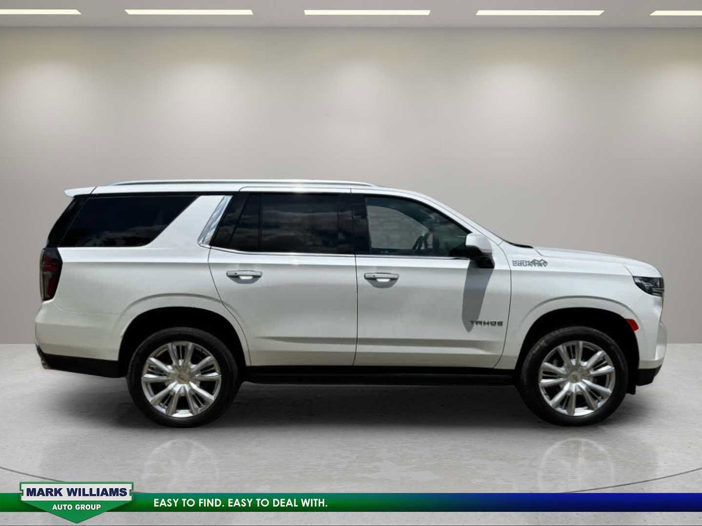 Used 2024 Chevrolet Tahoe High Country AWD/4WD image 5