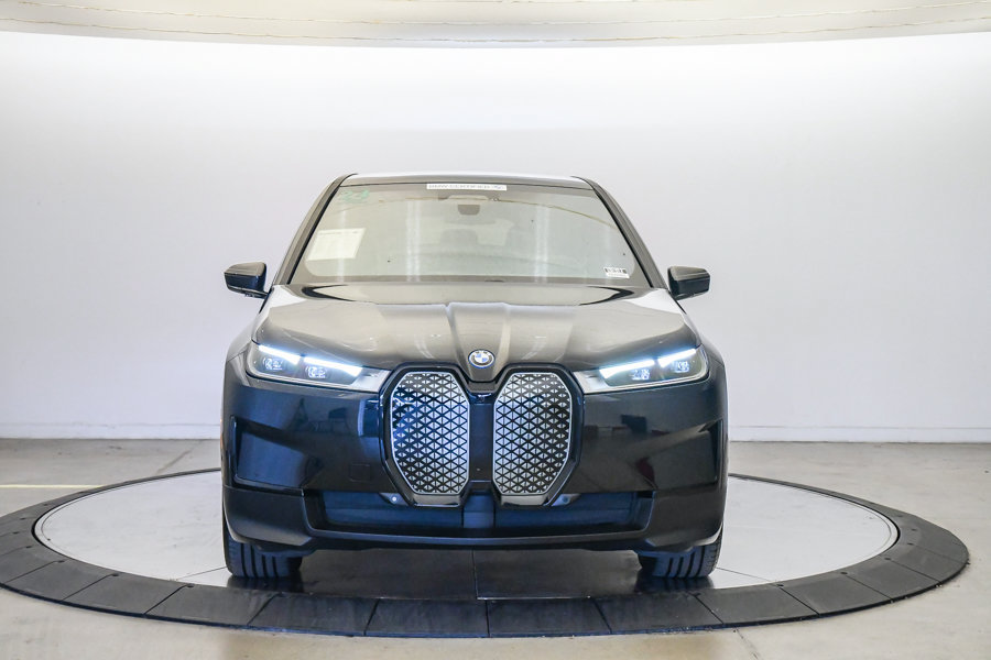 Certified 2024 BMW iX xDrive50 AWD/4WD image 6