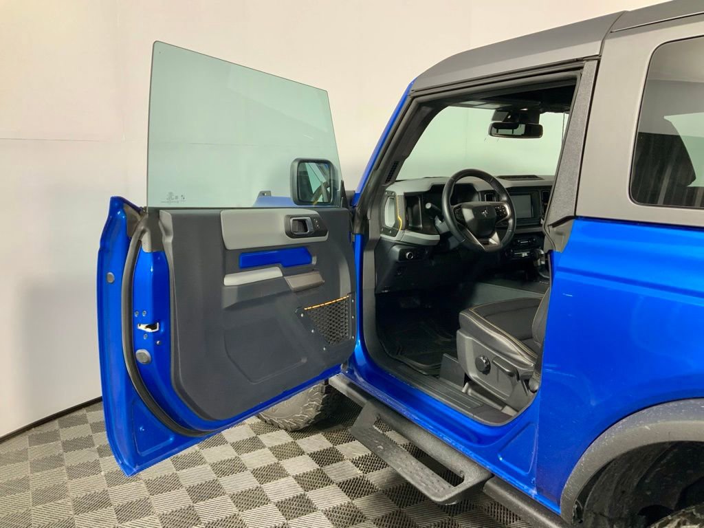 Used 2023 Ford Bronco Badlands image 16