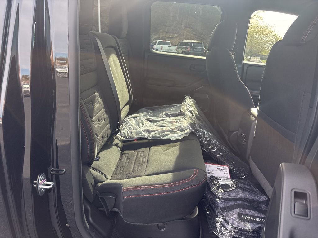New 2026 Nissan Frontier PRO-4X w/ Pro-4x Convenience Package AWD/4WD image 10