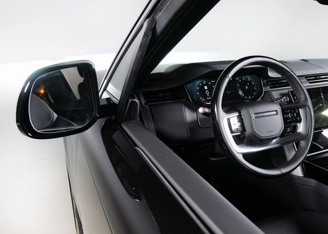 New 2026 Land Rover Range Rover SE image 22