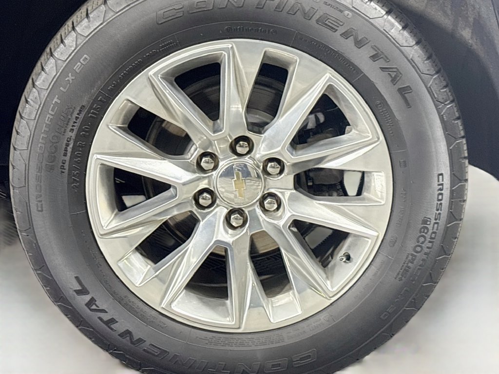 Certified 2023 Chevrolet Suburban Premier AWD/4WD image 36