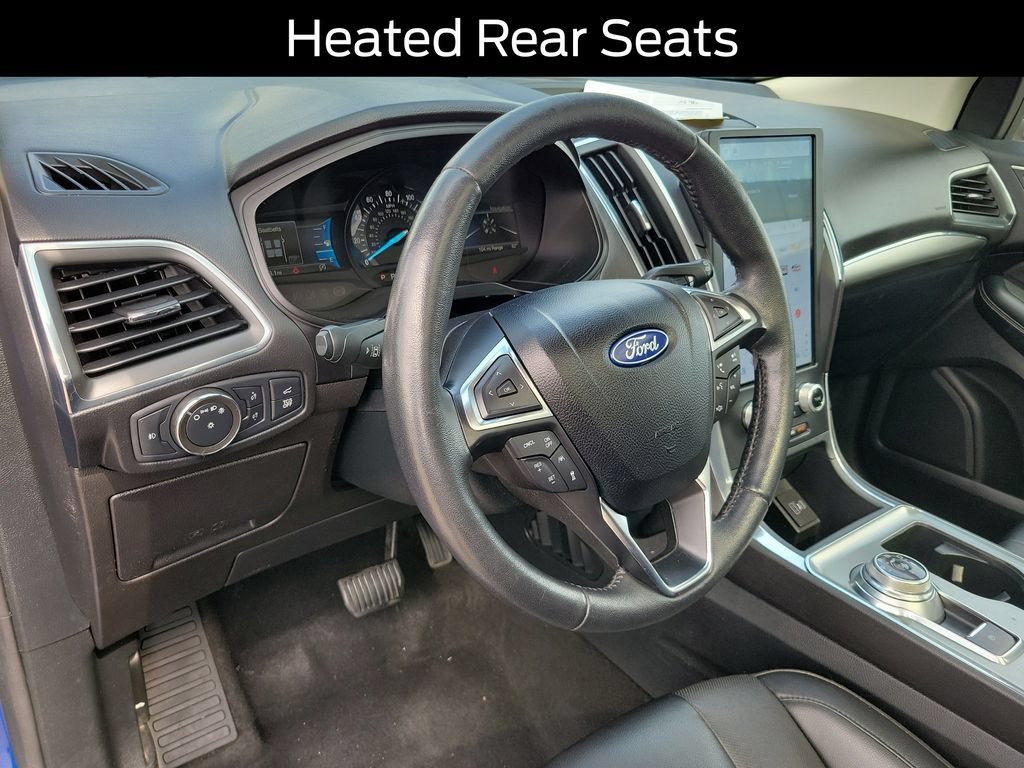 Used 2022 Ford Edge Titanium w/ Equipment Group 301A AWD/4WD image 8