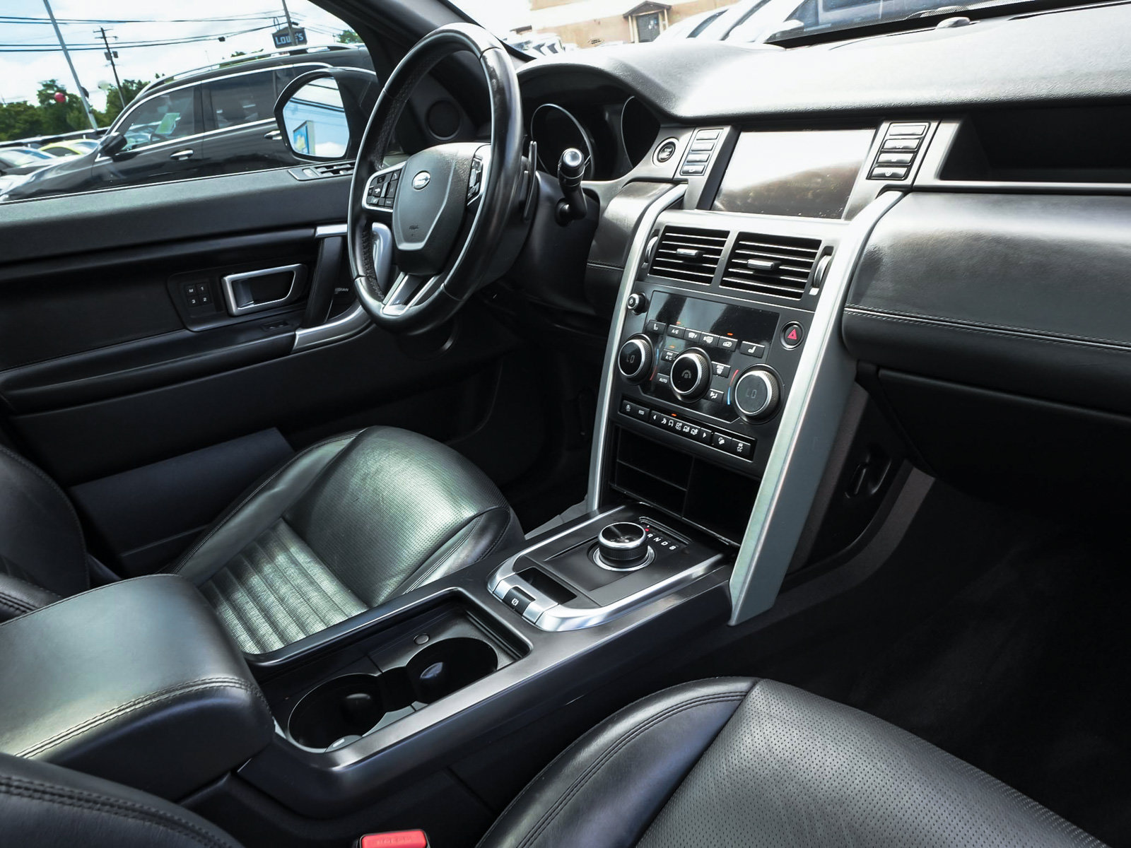 Used 2019 Land Rover Discovery Sport HSE Luxury AWD/4WD image 44