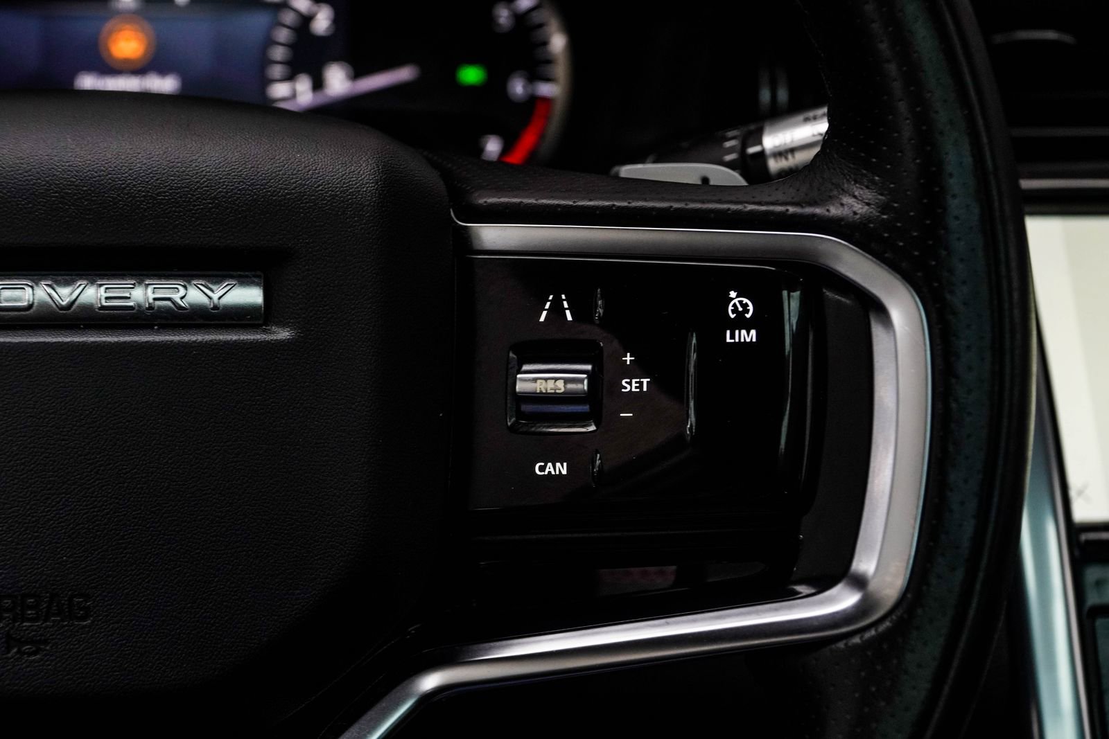 Used 2021 Land Rover Discovery Sport S R-Dynamic image 28