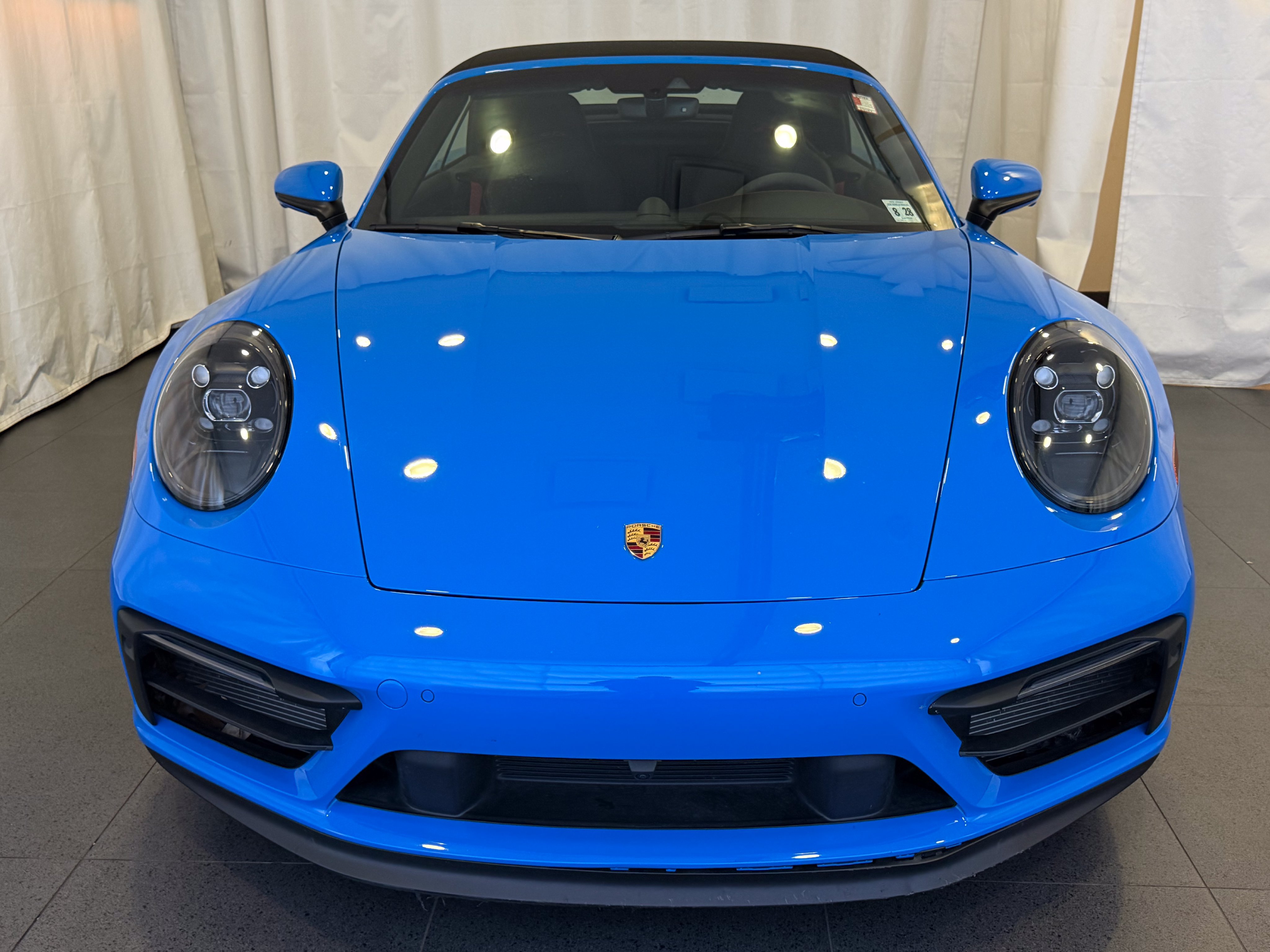 Used 2024 Porsche 911 Carrera GTS RWD image 6