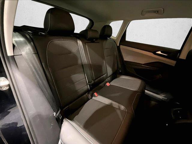 Used 2022 Volkswagen Taos SE FWD image 29