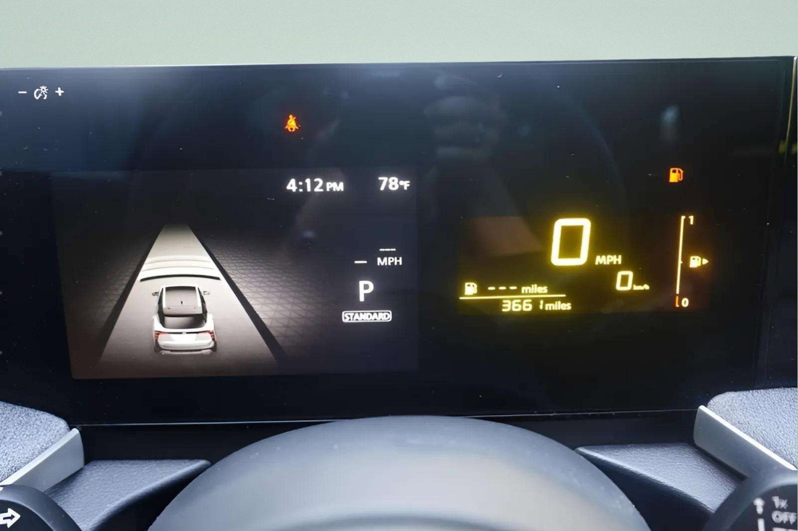 Used 2025 Nissan Kicks SV image 43