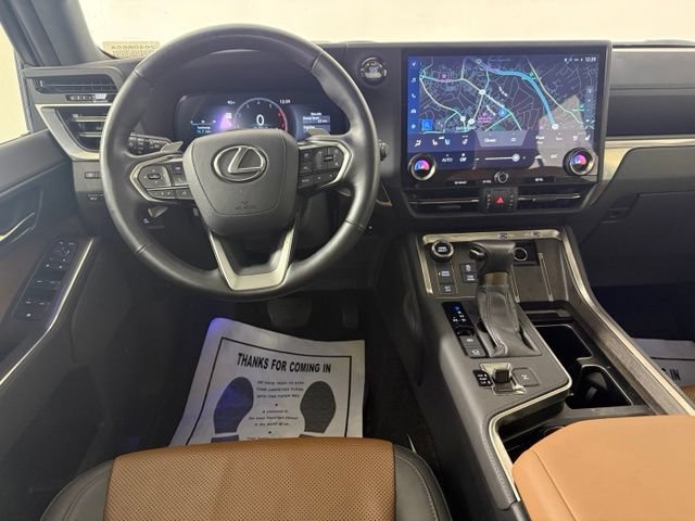 Used 2024 Lexus GX 550 w/ Accessory Package (Z1) AWD/4WD image 25