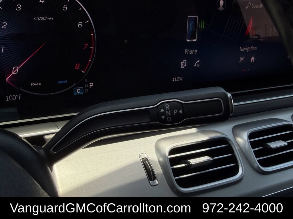 Used 2024 Mercedes-Benz GLS 450 4MATIC image 19