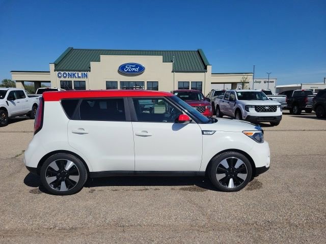 Used 2017 Kia Soul + w/ Designer's Package image 19