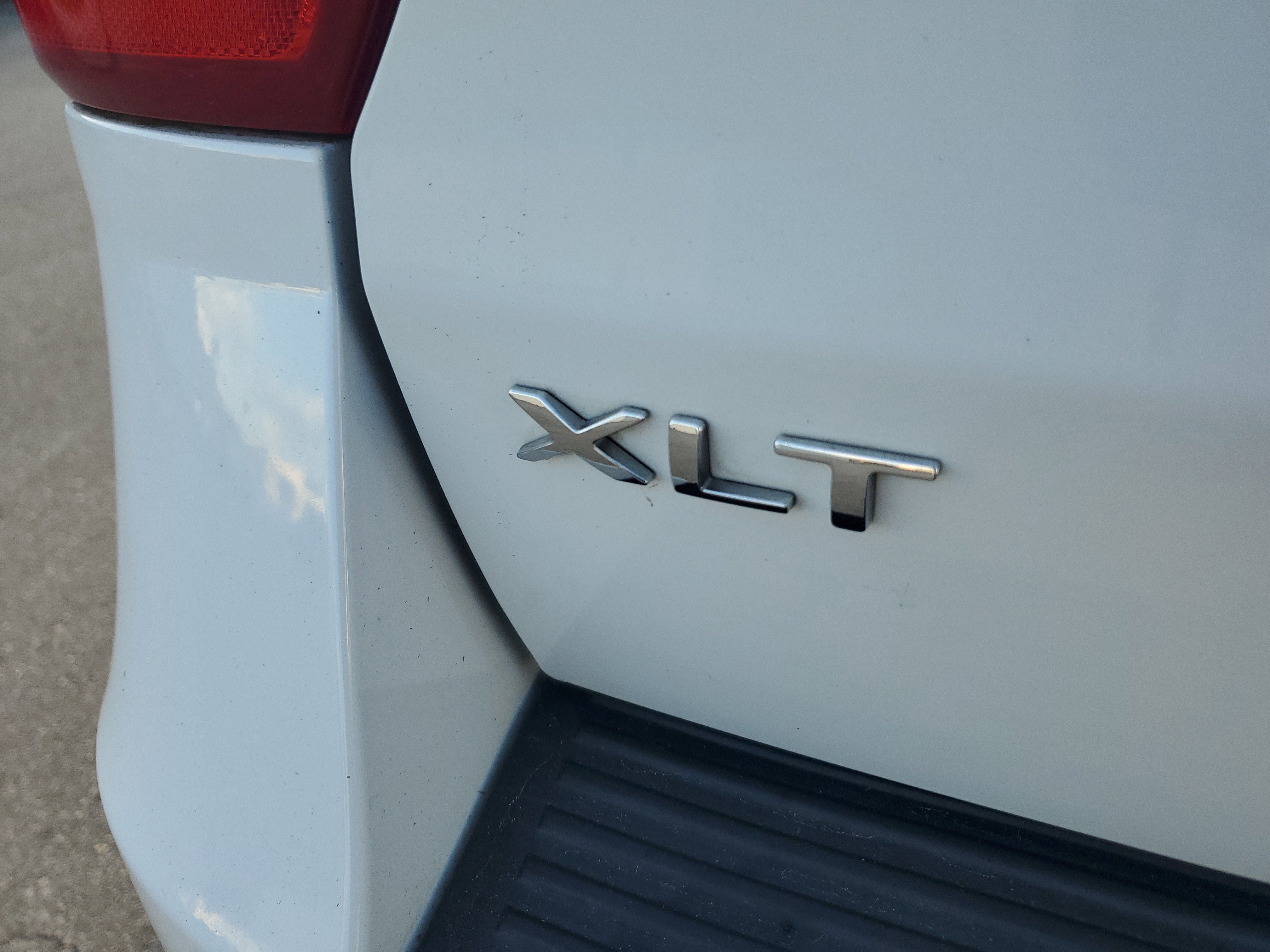 Used 2020 Ford Expedition Max XLT w/ Equipment Group 202A image 32