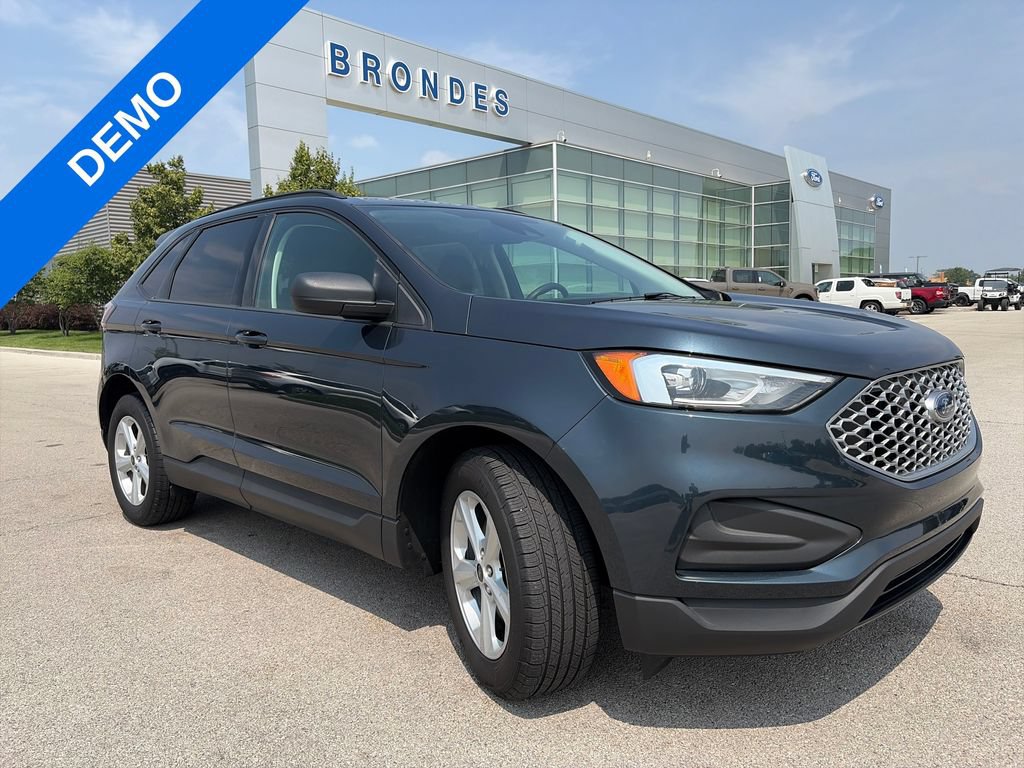 Used 2024 Ford Edge SE