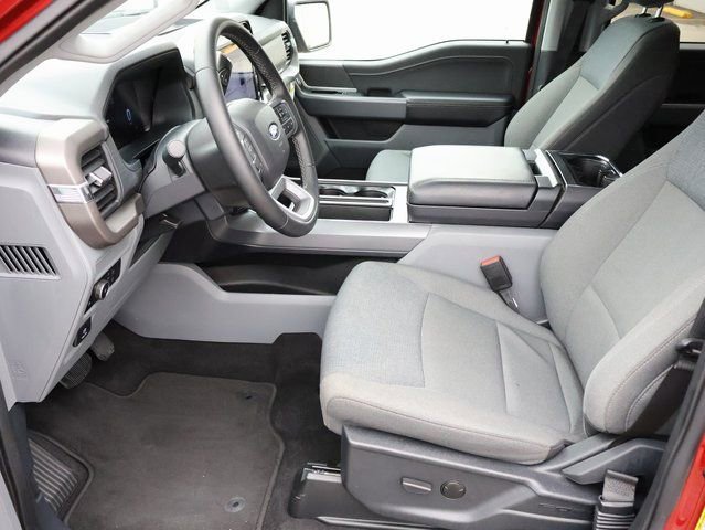 Used 2025 Ford F150 XLT w/ Equipment Group 301A Standard image 45