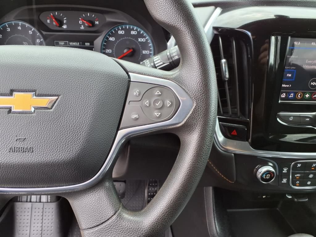 Used 2021 Chevrolet Traverse LS AWD/4WD image 22