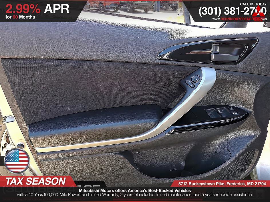 Used 2025 Mitsubishi Eclipse Cross LE image 9