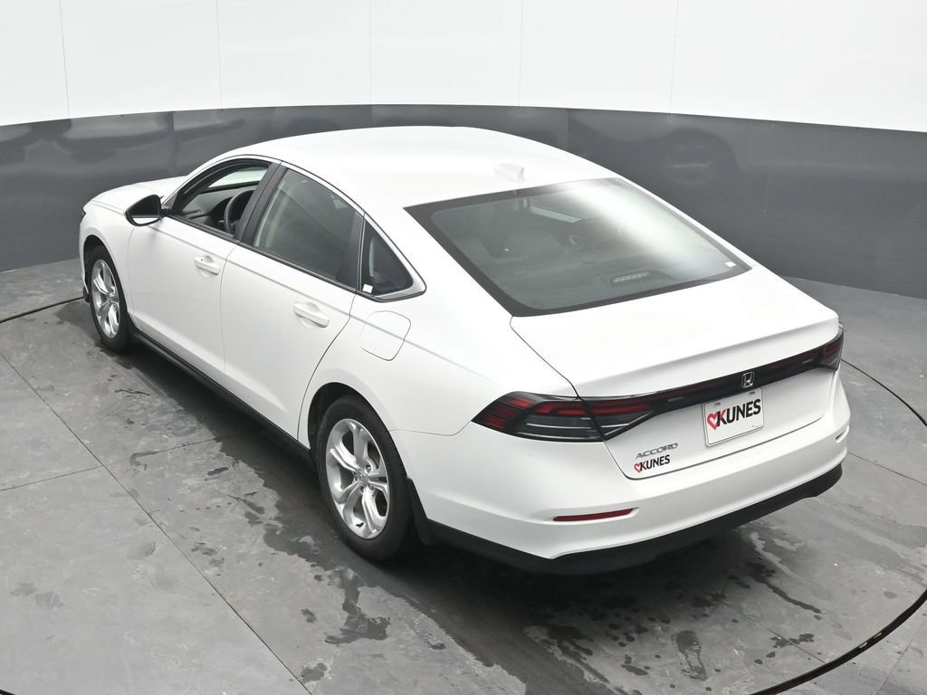 Used 2024 Honda Accord LX image 38