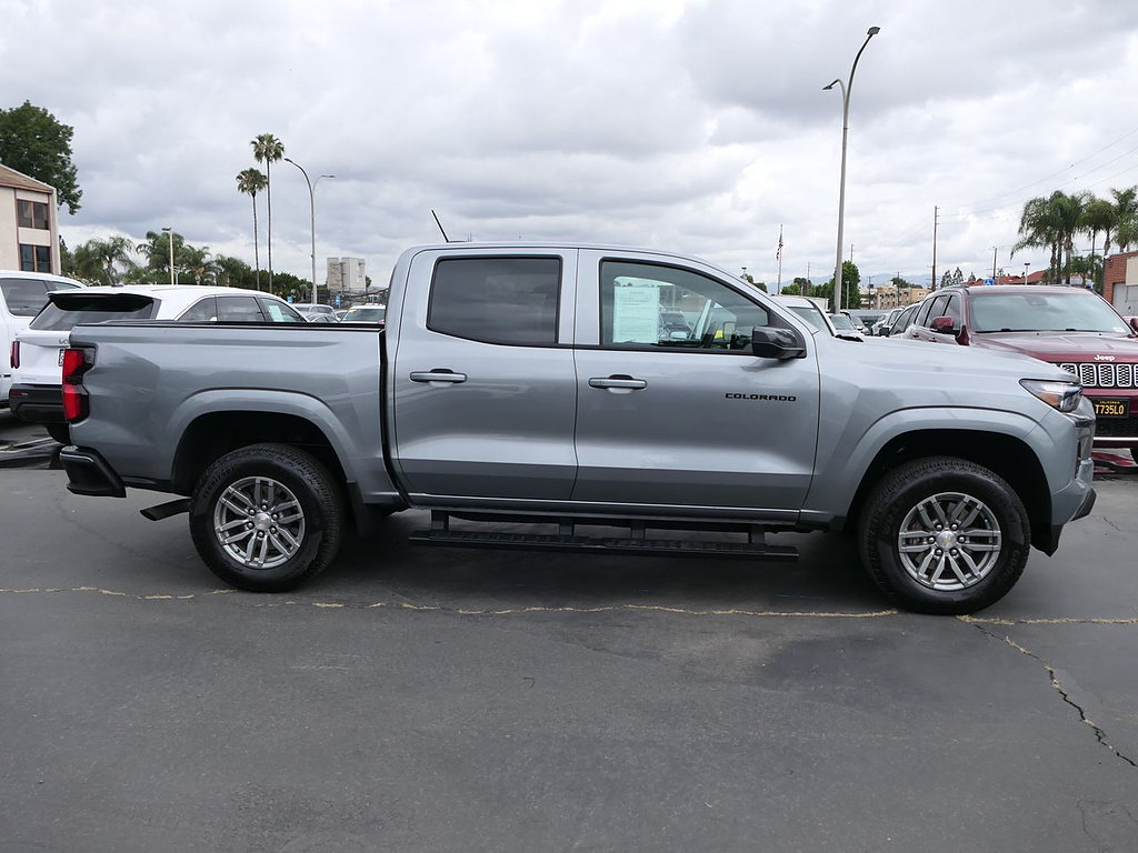 Used 2026 Chevrolet Colorado LT w/ LT Convenience Package RWD image 2