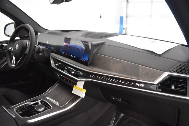 New 2026 BMW X5 xDrive40i w/ Premium Package AWD/4WD image 18