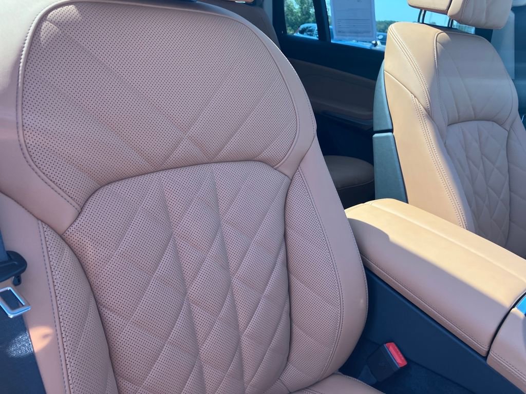 Used 2026 BMW X7 xDrive40i image 41