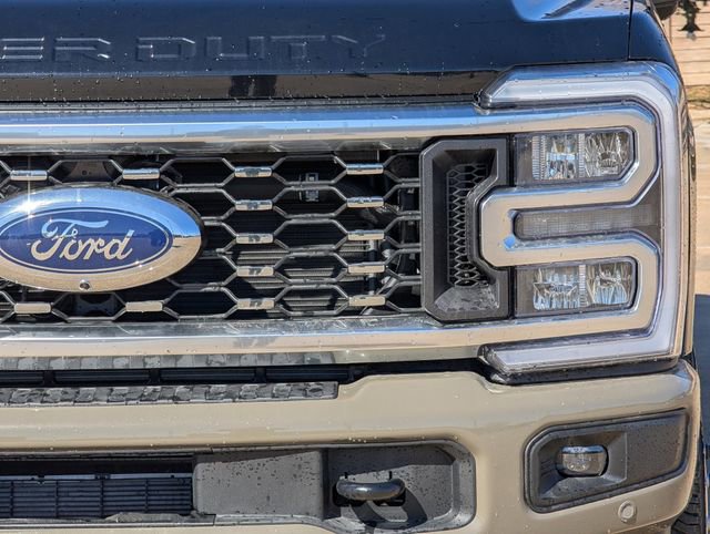 New 2026 Ford F350 King Ranch w/ FX4 Off-Road Package image 40