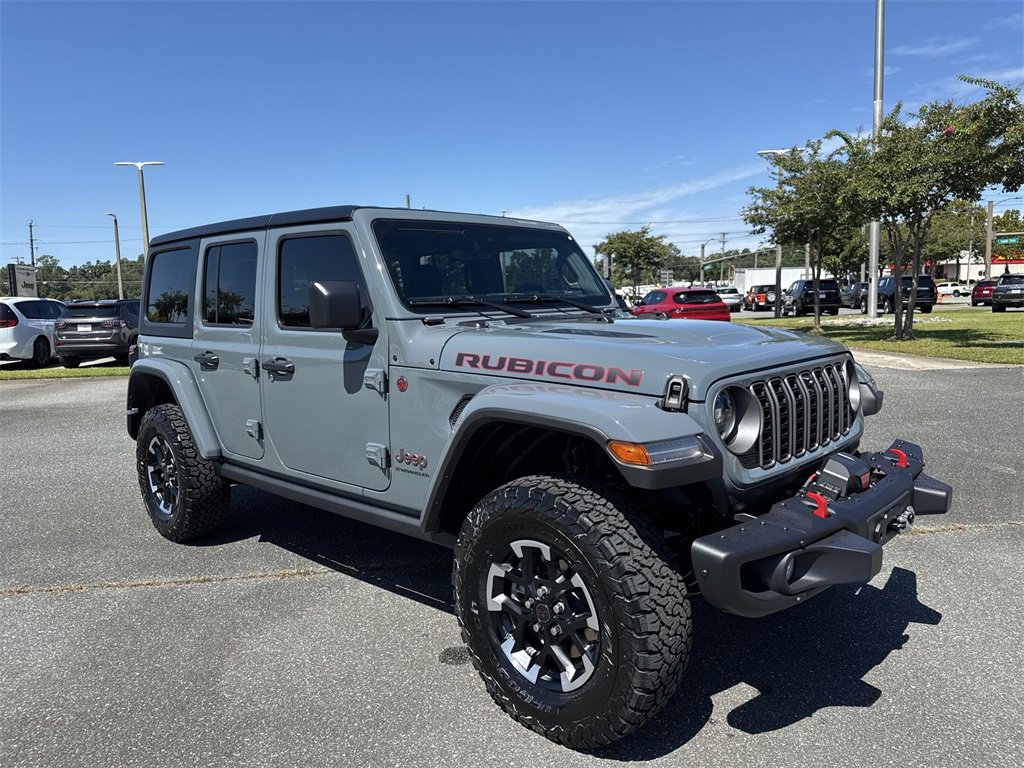 New 2025 Jeep Wrangler Unlimited Rubicon w/ Steel Bumper Group