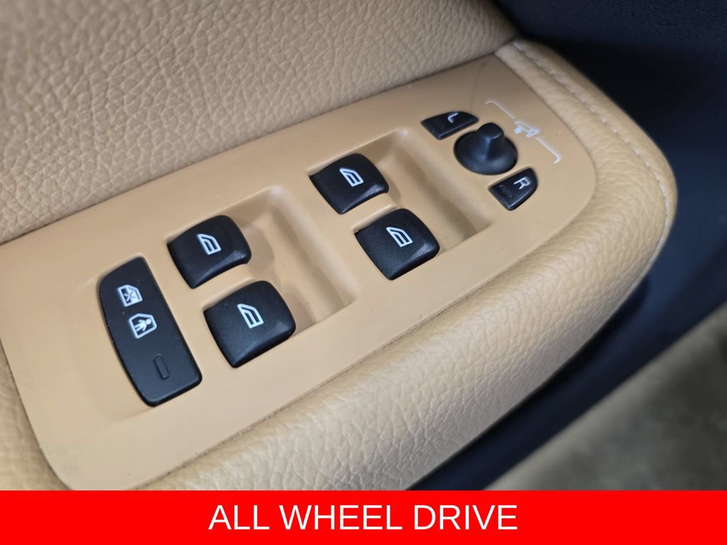 Used 2018 Volvo XC60 T8 Inscription w/ Advanced Package AWD/4WD image 26