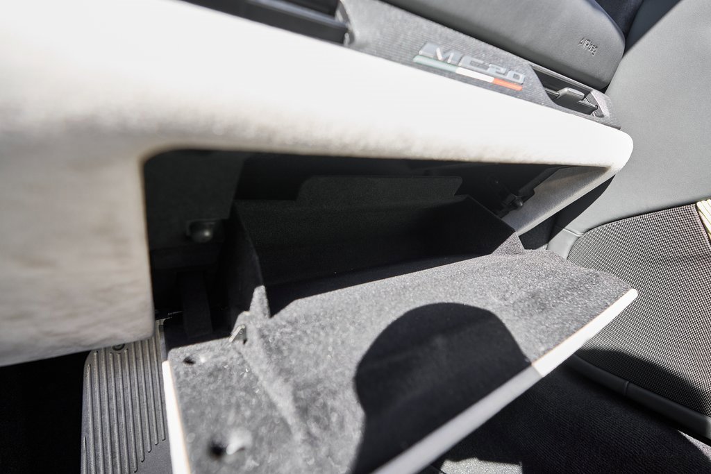 Used 2023 Maserati MC20 Spyder image 73