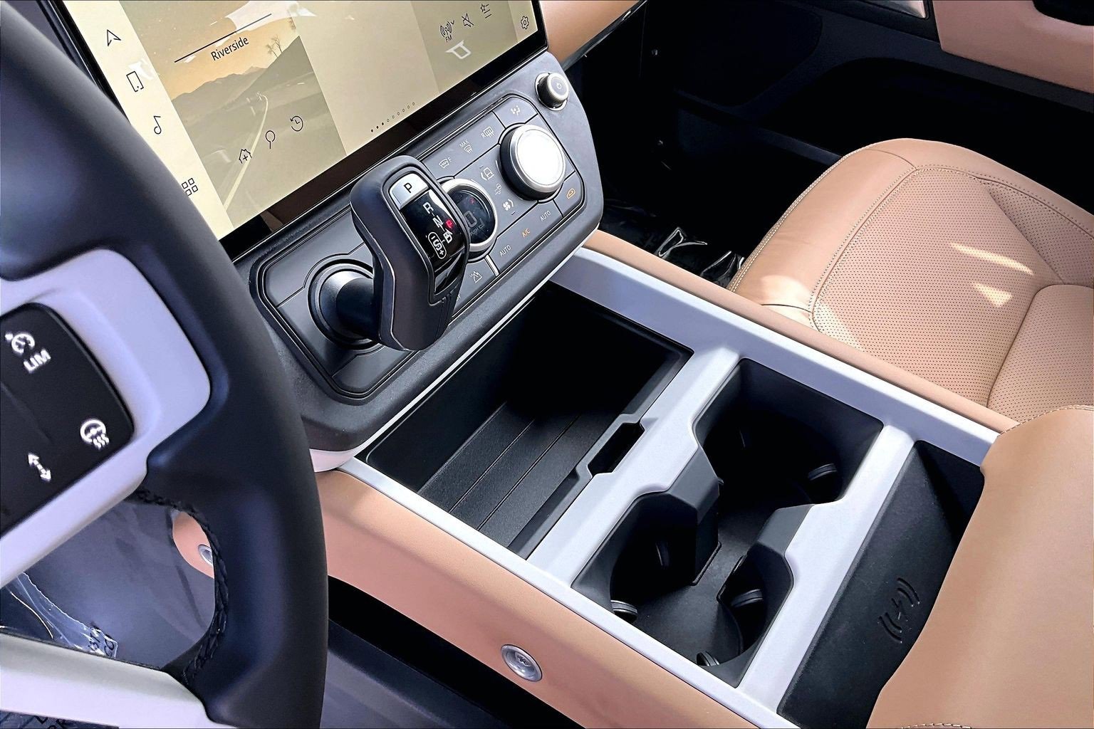 New 2026 Land Rover Defender 130 S image 8