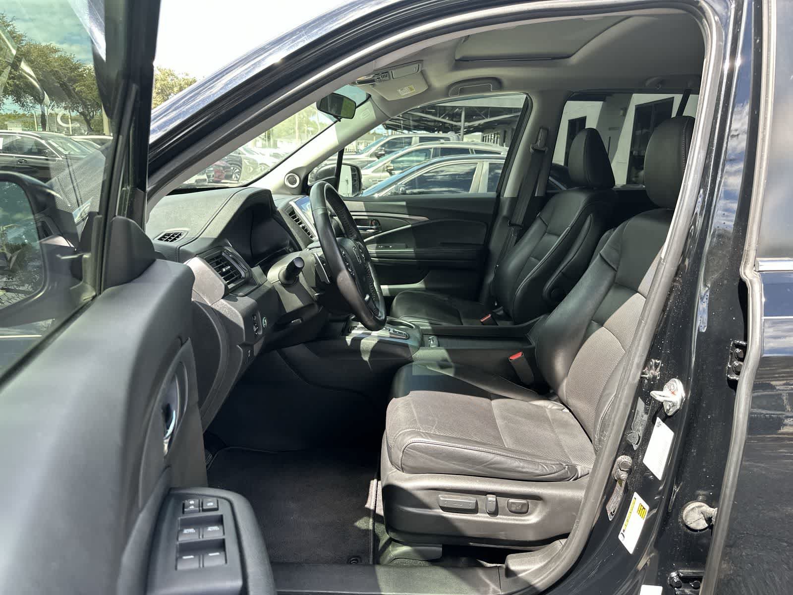 Used 2020 Honda Ridgeline RTL image 2