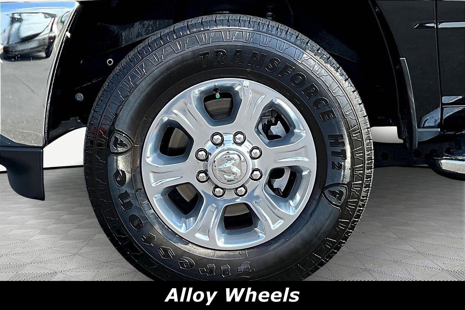 Used 2025 RAM 2500 Big Horn image 32