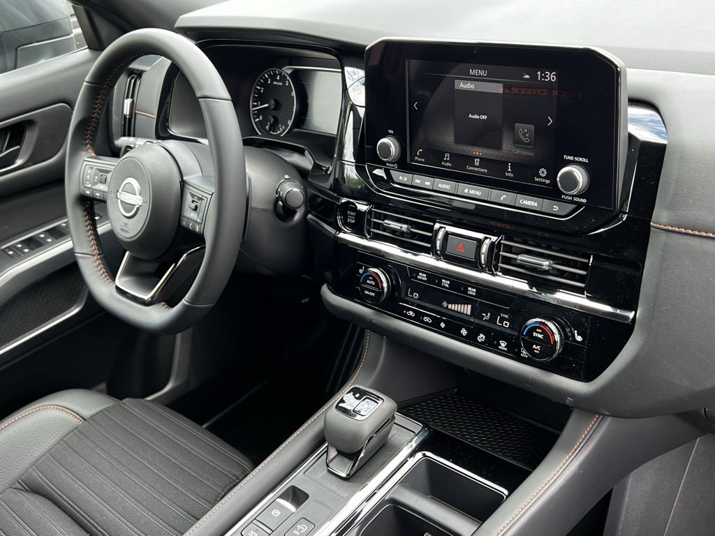 New 2025 Nissan Pathfinder Rock Creek image 5