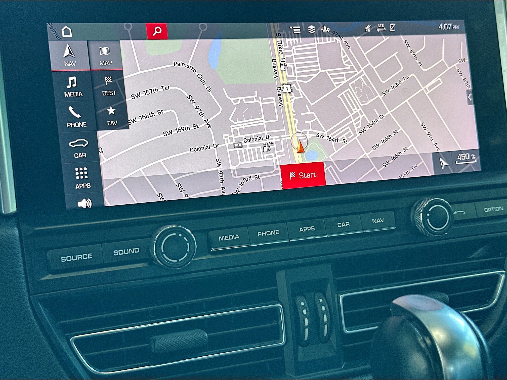 Used 2021 Porsche Macan S image 13