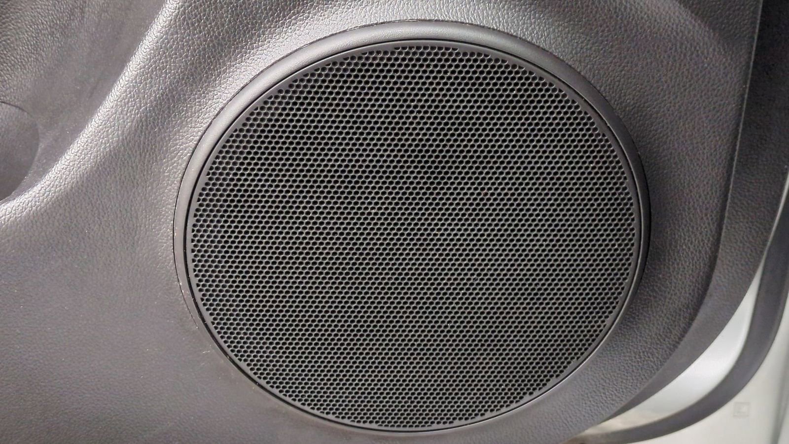 Used 2016 Chevrolet Cruze LT image 29