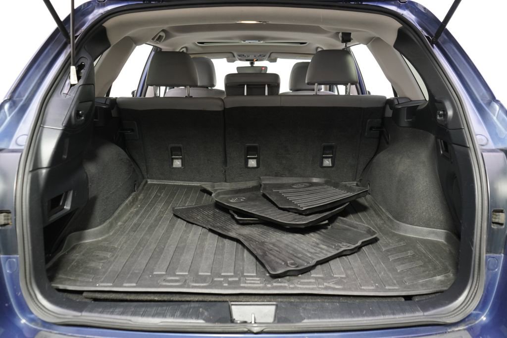 Used 2019 Subaru Outback 2.5i Limited AWD/4WD image 19