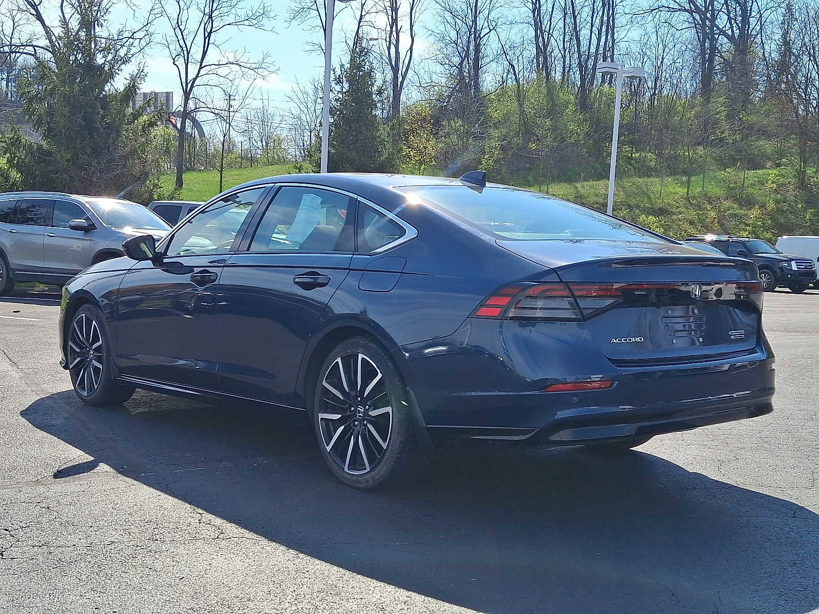 Used 2023 Honda Accord Touring image 4