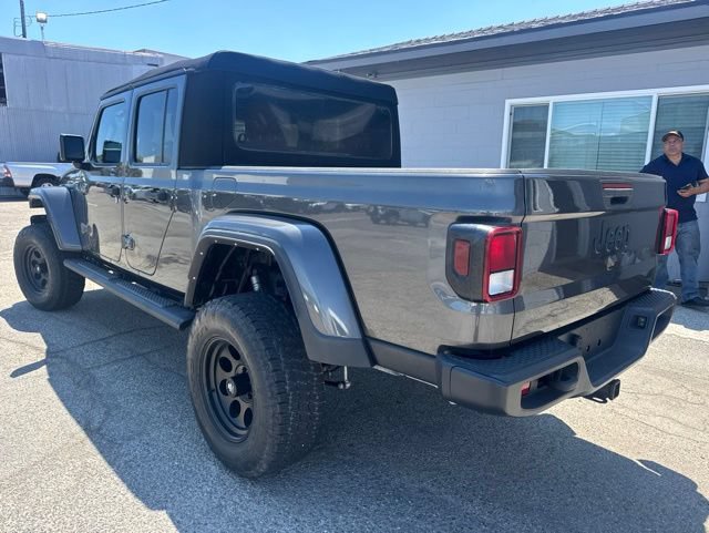 Used 2022 Jeep Gladiator Sport AWD/4WD image 7