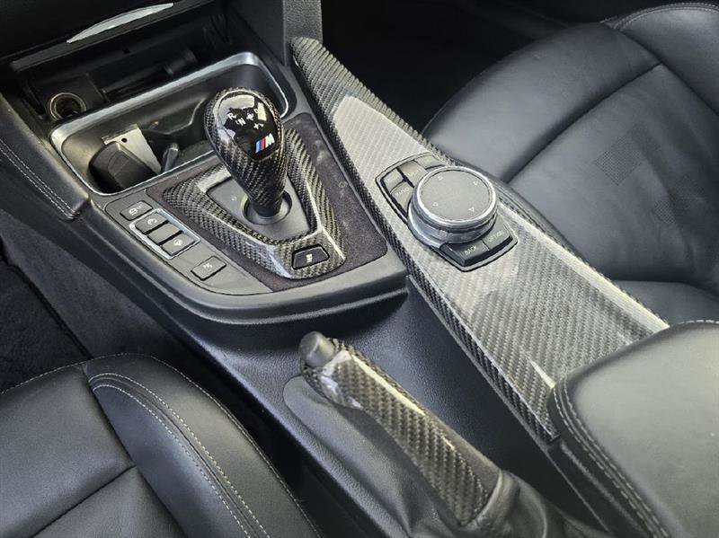 Used 2016 BMW M3 image 32