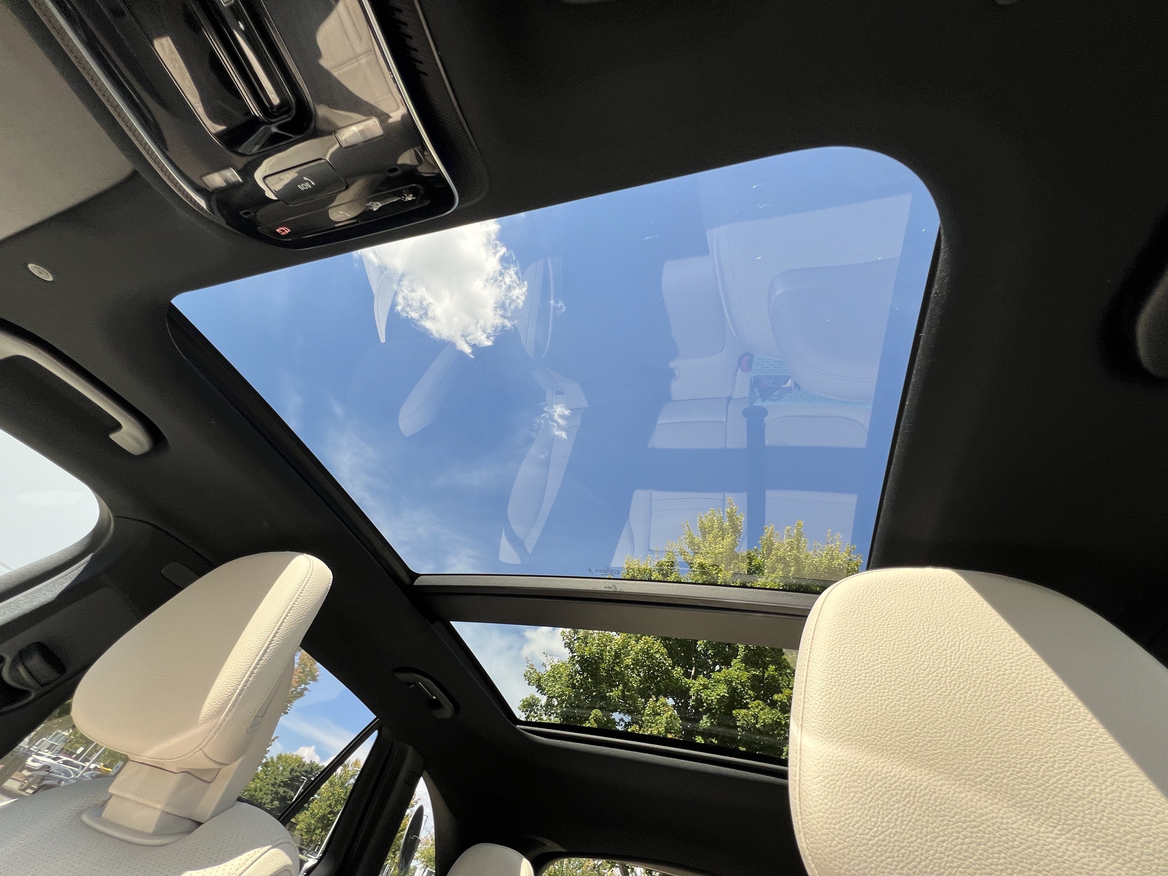 Certified 2023 Mercedes-Benz GLC 300 4MATIC image 28