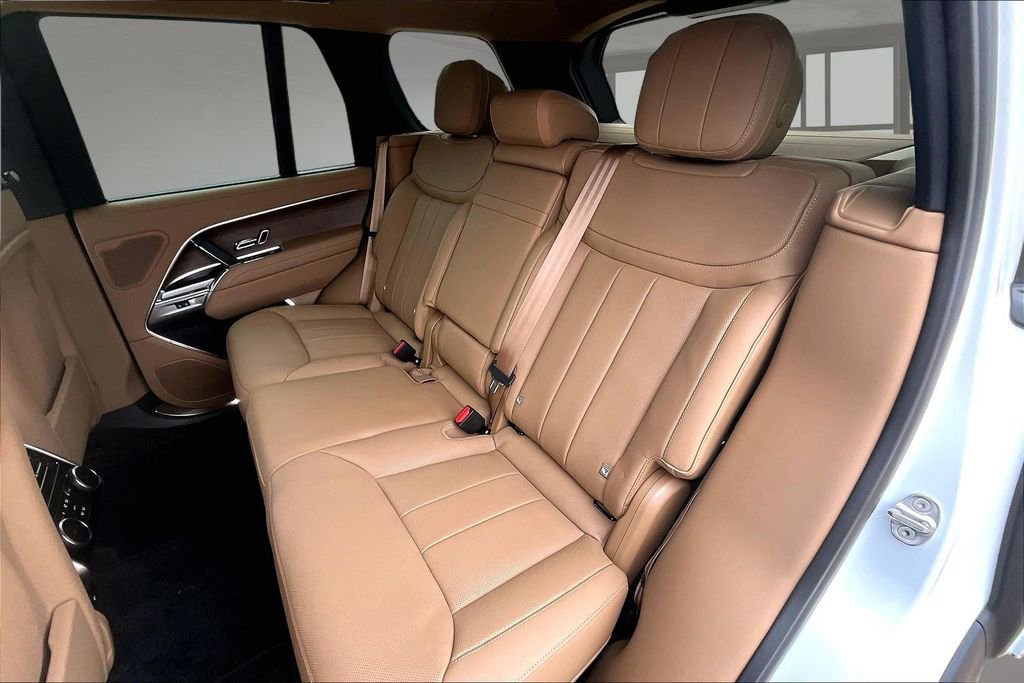 New 2026 Land Rover Range Rover SE AWD/4WD image 10