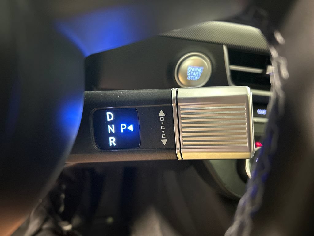 Used 2025 Hyundai Sonata Limited FWD image 18